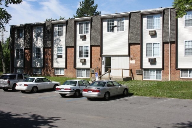 Manhattan Manor Apartments Toledo Oh
