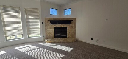 2009 Stone River Blvd in Royse City, TX - Foto de edificio - Building Photo