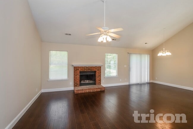 3226 Twin Falls Ln in Matthews, NC - Building Photo - Building Photo