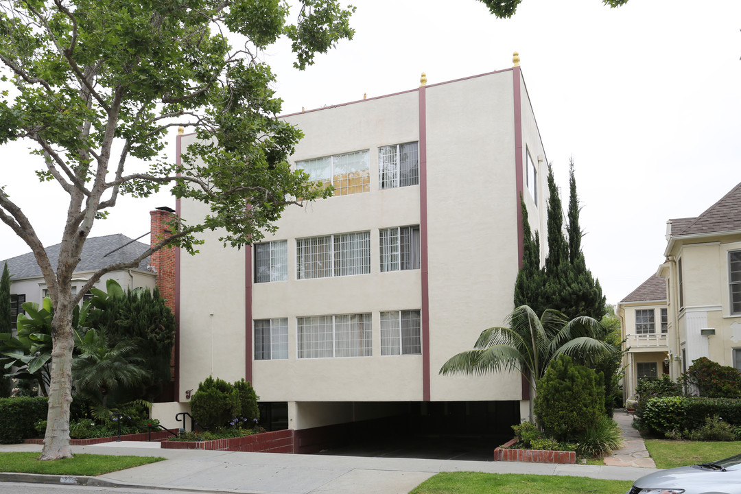 216 S Rexford Dr in Beverly Hills, CA - Building Photo