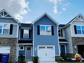 130 Elyse Overlook Lp in Sanford, NC - Building Photo - Building Photo