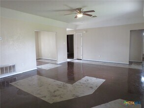3500 Viewcrest Dr in Killeen, TX - Building Photo - Building Photo