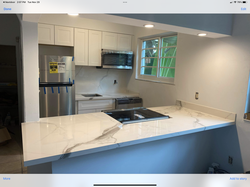 359 Meridian Ave, Unit 210 in Miami Beach, FL - Building Photo