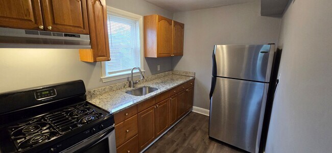 property at 2802 Clearview Ave