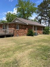 813 S Beston Rd in La Grange, NC - Building Photo - Building Photo