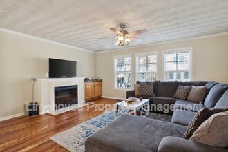 5504 Taylors Walke Ln in Virginia Beach, VA - Building Photo - Building Photo