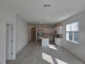 9872 Dancing Goat Pl in Land O Lakes, FL - Building Photo - Building Photo