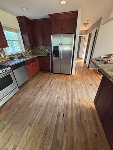 910 E Henry St in Linden, NJ - Building Photo - Building Photo