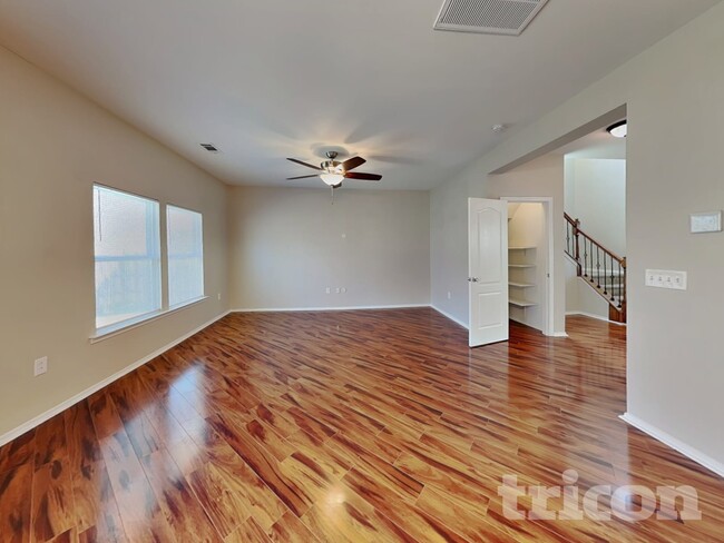 10507 Kempsford Dr in Charlotte, NC - Building Photo - Building Photo