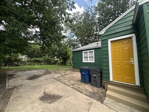 2873 E Admiral Ct in Tulsa, OK - Building Photo - Building Photo