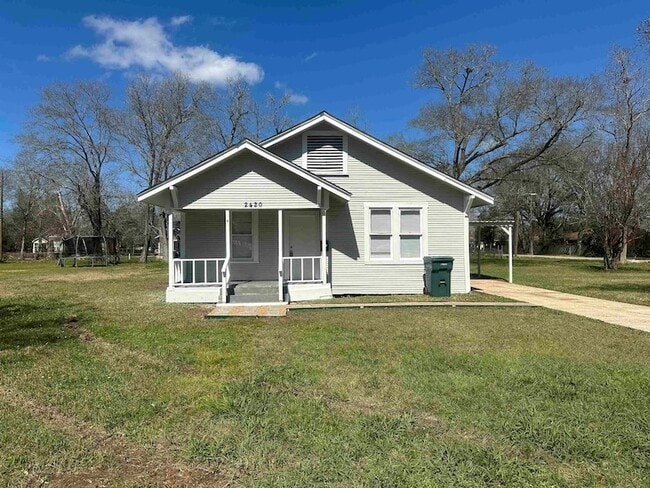 property at 2420 Wilson St