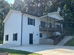 215 Pinecone Ln in Canton, GA - Building Photo - Building Photo