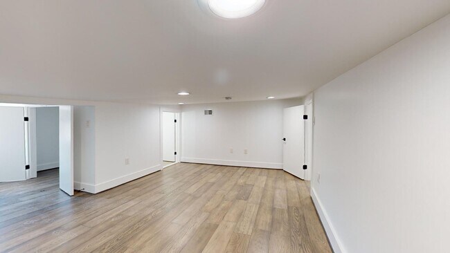 1281 Simms Pl NE in Washington, DC - Building Photo - Building Photo