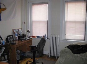 18 Glenville Ave in Boston, MA - Building Photo