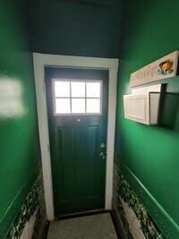 704 N Luzerne Ave, Unit 1 photo'