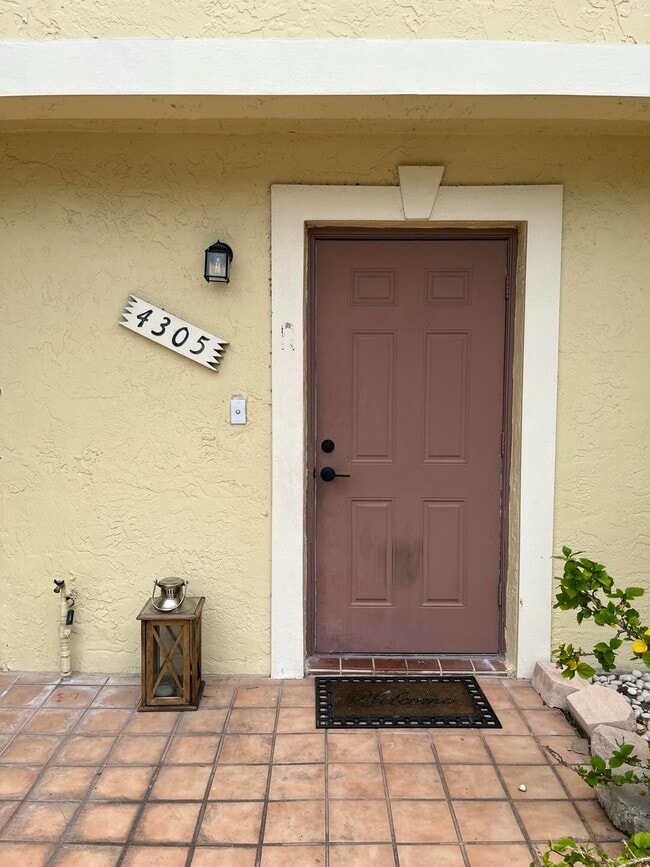 property at 4305 Coral Springs Dr