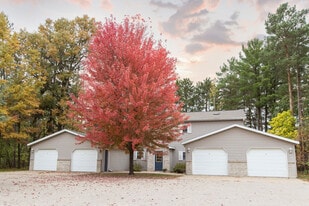 Allyson Court Apartments in Stevens Point, WI - Building Photo