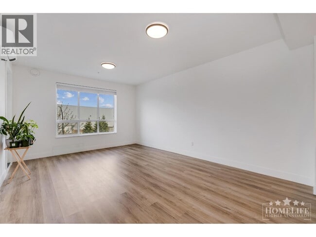 2180 Kelly Ave in Port Coquitlam, BC - Building Photo - Building Photo