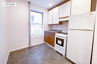 3161 Broadway in New York, NY - Building Photo - Building Photo