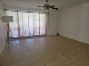 133 California Dr NE in Fort Walton Beach, FL - Building Photo - Building Photo