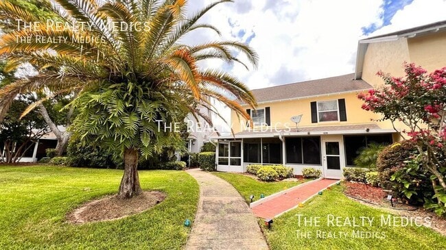 property at 1220 Villa Ln
