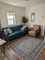 37 Ann St in Newport, RI - Building Photo