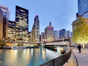 440 N McClurg Ct in Chicago, IL - Building Photo - Building Photo