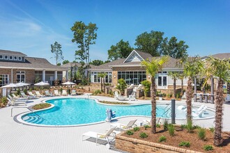 Cortland Whitehall in Charlotte, NC - Building Photo - Building Photo