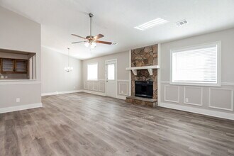 9453 Forest Knoll Dr in Jonesboro, GA - Building Photo - Building Photo