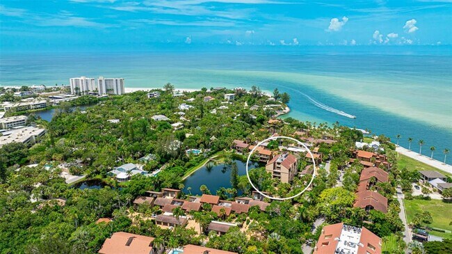 22 Sandy Cove Rd in Sarasota, FL - Building Photo - Building Photo