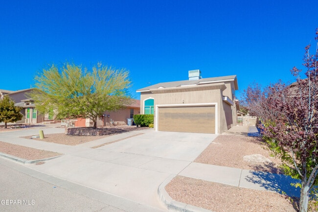 property at 14529 Jesus Almeida