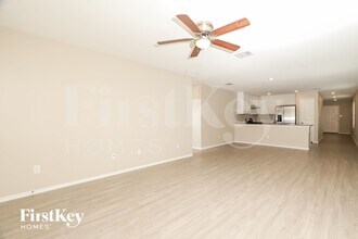 7275 Plow Run in San Antonio, TX - Foto de edificio - Building Photo