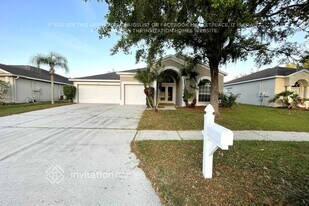 5425 Bold Venture Pl in Zephyrhills, FL - Building Photo