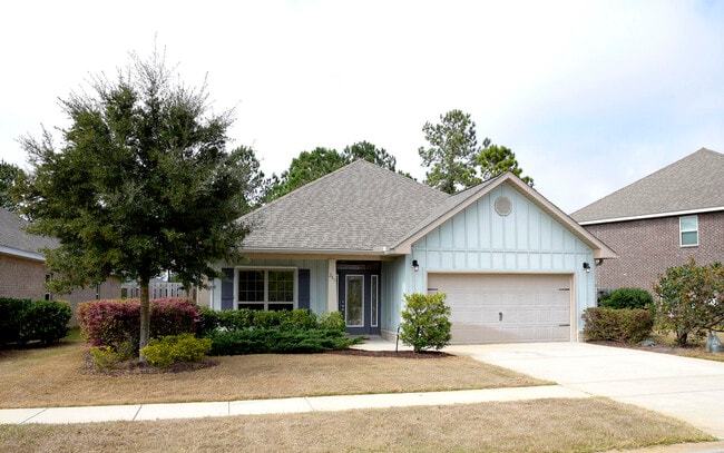 property at 289 Dickens Dr