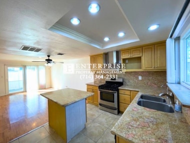 property at 1429 Prospect Ave