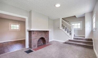 1449 Weaver St in Dayton, OH - Foto de edificio - Building Photo
