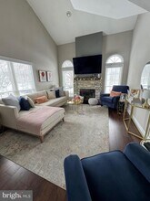 17 Parkview Way in Newtown, PA - Building Photo - Building Photo