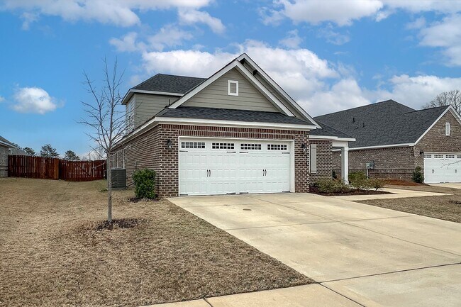 714 Harbin Dr in Prattville, AL - Building Photo - Building Photo