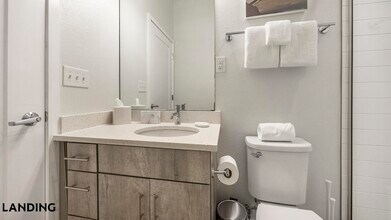 3022 Zuni St, Unit 306 in Denver, CO - Building Photo - Building Photo