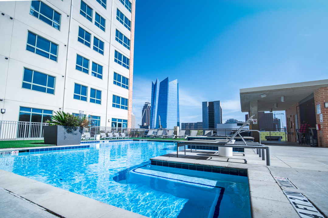 Inspire Downtown in San Antonio, TX - Foto de edificio