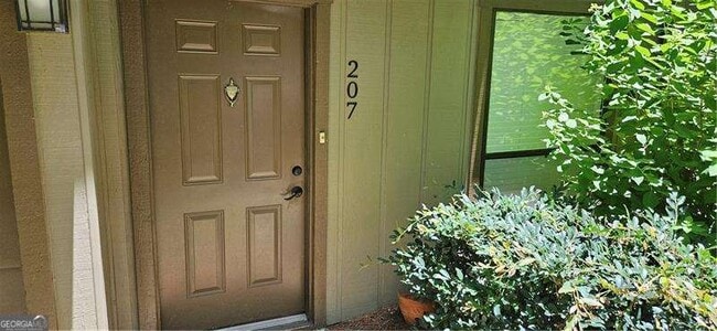 207 Cumberland Ct SE in Smyrna, GA - Building Photo - Building Photo