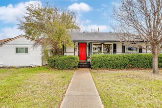 3705 Collinwood Ave in Fort Worth, TX - Building Photo - Building Photo