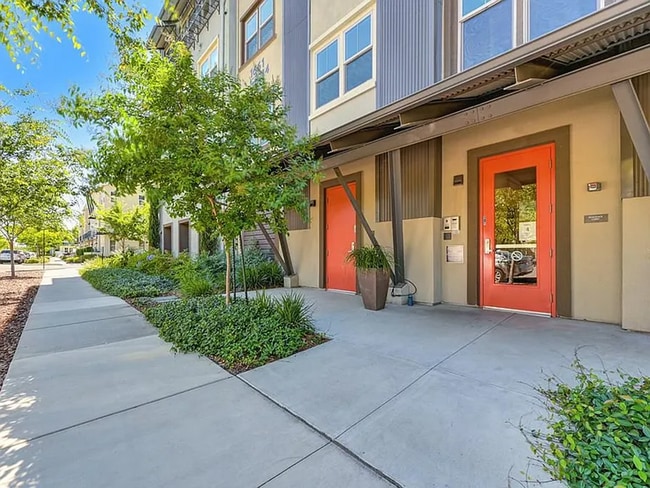 1661 Spring St in Davis, CA - Building Photo - Building Photo