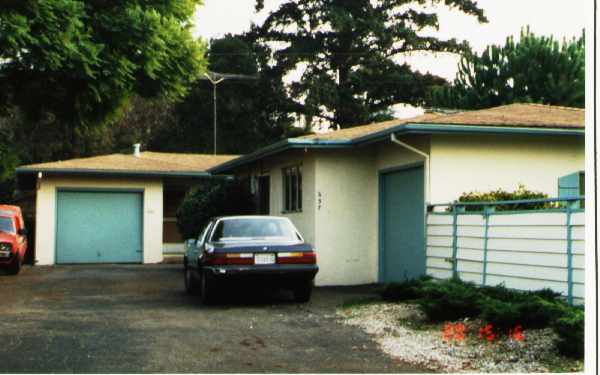 635-637 Cambridge Ave in Menlo Park, CA - Foto de edificio - Building Photo