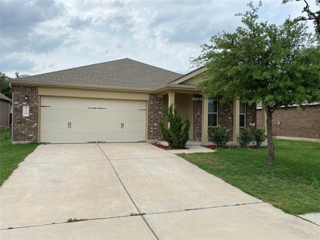property at 724 Heritage Grove Rd