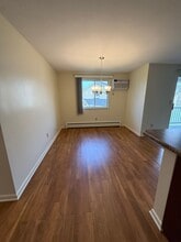 8899 New Country Dr in Cicero, NY - Building Photo - Building Photo