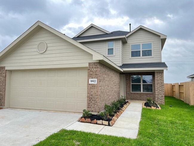 property at 18922 Western Fls Ct