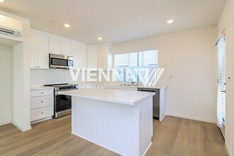 7994 Quiet Knolls Dr in Antelope, CA - Building Photo - Building Photo