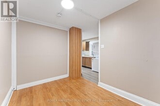 684 Bronson Ave in Ottawa, ON - Building Photo - Building Photo