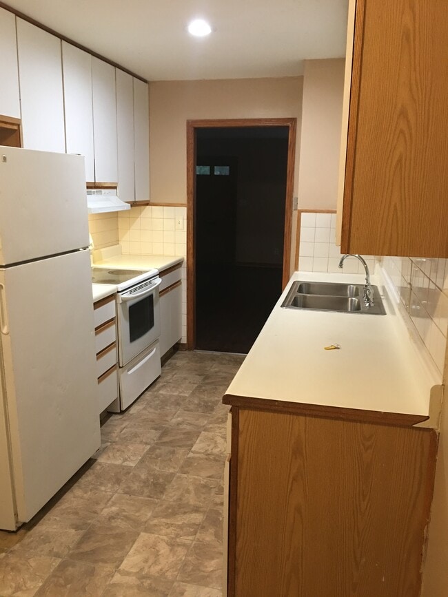 property at 2416 Audrey St